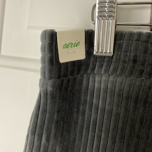 Aerie Ribbed Knit Flare Leg Soft Legging Pants Size Large - Picture 3 of 6